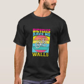 Bicycling Biker Cyclist Athlete marathon Bicycle Tシャツ (正面)