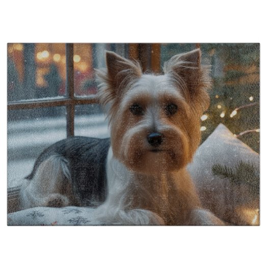Biewer Terrier With Christmas Lights Holiday カッティングボード (正面)