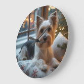 Biewer Terrier With Christmas Lights Holiday ラージ壁時計 (傾斜)
