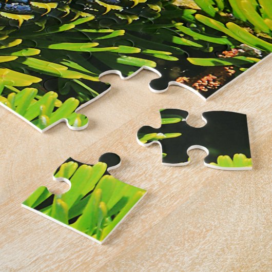 Big Blue Korean Fir Cones ジグソーパズル (側面)