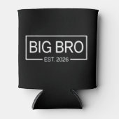 Big Bro Est. 2026 新しいお兄ちゃん 赤ちゃん 缶クーラー (正面)