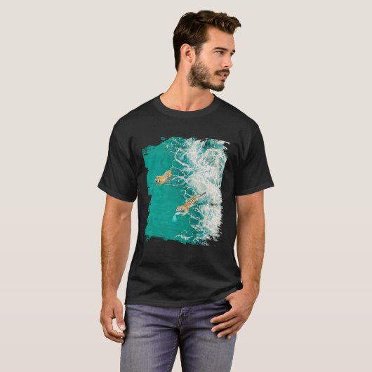 Big Cat Tiger Surf On The Beach Tシャツ (正面フル)