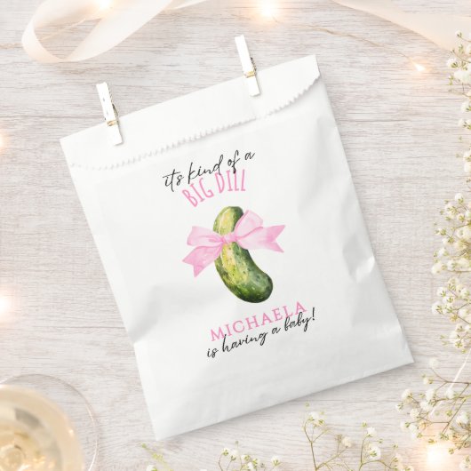 Big Dill Watercolor Coquette Pickle Baby Shower フェイバーバッグ (クリップ留めされた状態)