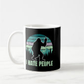 Big Foot I Hate People Middle Finger Sasquatch Ret コーヒーマグカップ (左)