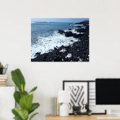 Big Island Hawaii black sand beach poster ポスター (ホームオフィス)