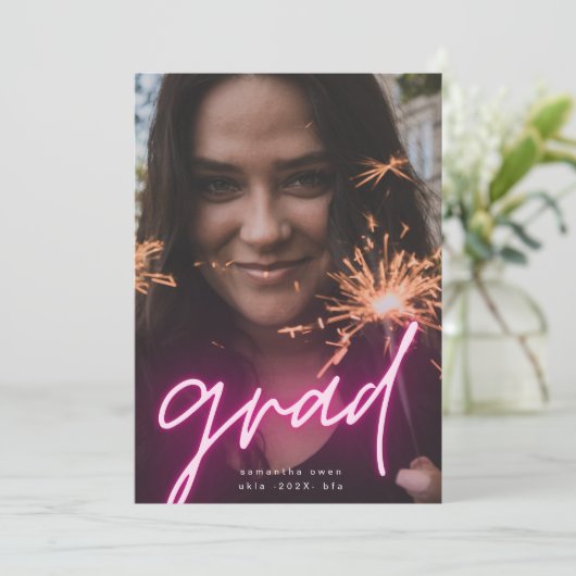 Big Lumo Lights Grad モダン Photo University 案内状 (スタンド正面)