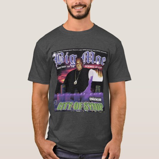 Big Moe シロップの街の少年 Tシャツ (正面)