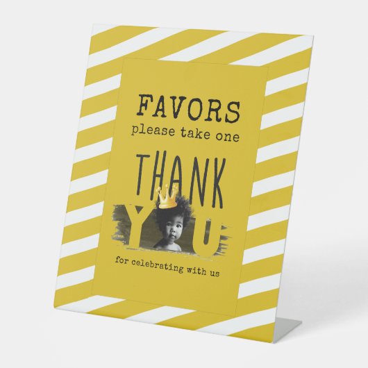 BIG ONE最初の誕生日テーブルシンボルや象徴 台座サイン (正面)