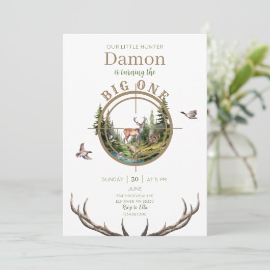 Big One Hunting First Birthday Invitation 招待状 (スタンド正面)