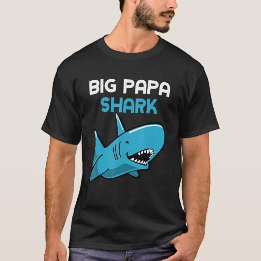 Big Papa Shark  Family Tシャツ (正面)