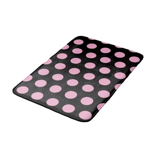 Big Pink Polka Dots on Black バスマット (アングル)