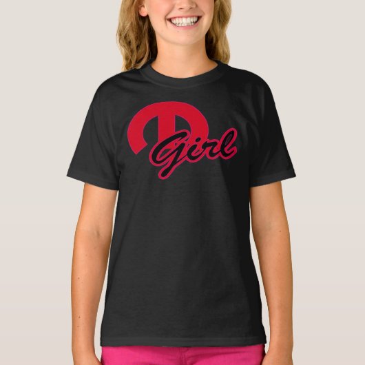 BIG Red and Black M Mopar GIRL クラシックTシャツ Tシャツ (正面)