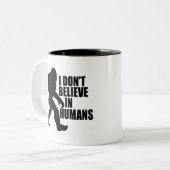 Bigfootおもしろい-Iは人間に信じない ツートーンマグカップ (正面左)