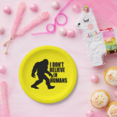 Bigfootおもしろい-Iは人間に信じない ペーパープレート (パーティー)