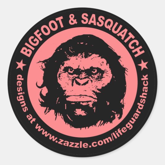 BIGFOOTとサスカッチwww.Zazzle.com/LifeguardShack ラウンドシール (正面)