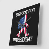 Bigfoot社長のためのおもしろいbigfoot スクエア壁時計 (傾斜)