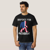 Bigfoot社長のためのおもしろいbigfoot Tシャツ (正面フル)