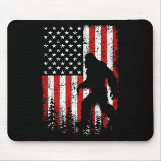 Bigfoot 4th Of 7月アメリカ国旗Patriotic Red Wh マウスパッド