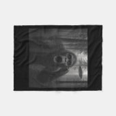 Bigfoot Alien Ufo Selfie Funny Sasquatch Meme Men  フリースブランケット (正面(横))