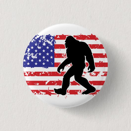 Bigfoot and the American Flag 缶バッジ (正面)
