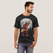 Bigfoot Carrying Guitar At Night Full Moon Trees S Tシャツ (正面フル)