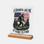 Bigfoot Grandpa Vintage American Flag Shirt Design アクリルサイン (傾斜)