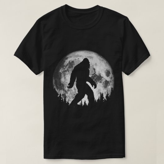 Bigfoot Moonlight Forest Silhouette Tシャツ (デザイン正面)