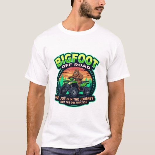 Bigfoot Off Road The Joy is in The Journey Tシャツ (正面)