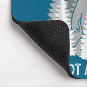 Bigfoot People Not A Big Fan Funny Sasquatch Intro マウスパッド (コーナー)