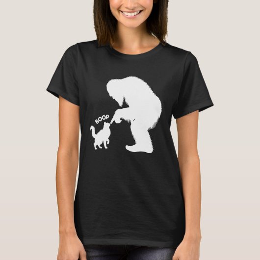 Bigfoot Playful Long Haired Cat Boop Tシャツ (正面)