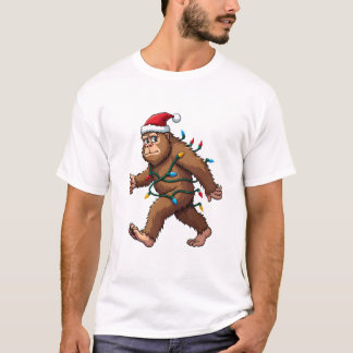 Bigfoot Santa Christmas Tree Lights Xmas Boys Men  Tシャツ