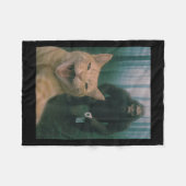 Bigfoot Sasqおもしろいで猫が幸せな自撮りを驚く フリースブランケット (正面(横))