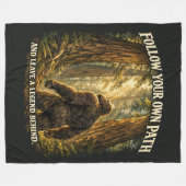 Bigfoot Sasquatch フリースブランケット (正面(横))