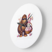 Bigfoot Sasquatch Bunny Easter Eggs Retro Men Boys ラージ壁時計 (傾斜)