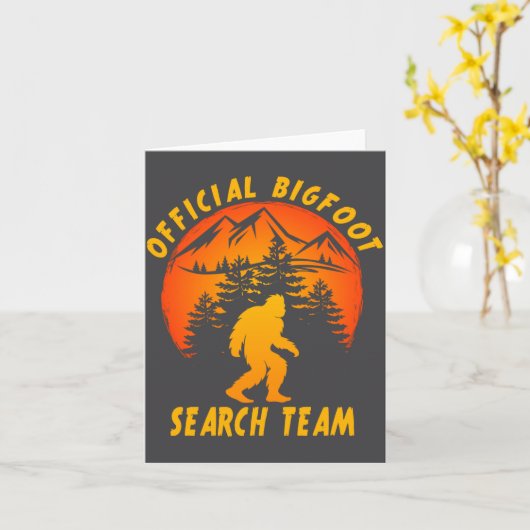 Bigfoot Search Team Sasquatch Yeti Funny  カード (黄色い花)