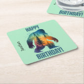 Bigfoot Silhouette Sunset Forest Happy Birthday スクエアペーパーコースター (アングル)