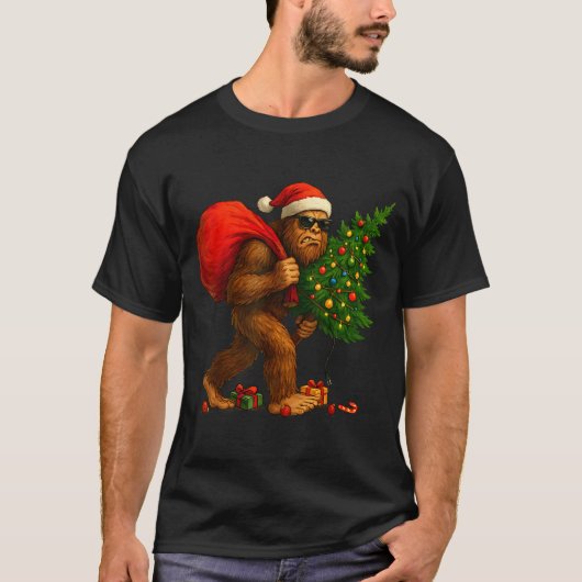 Bigfoot Stealing Christmas Tree Lights Xmas Boys M Tシャツ (正面)