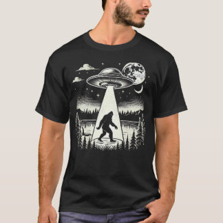 Bigfoot UFO誘拐Tシャツ – おもしろい Cryptid Tシャツ