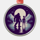 Bigfoot UFO エイリアン 超常現象 クリスマス メタルオーナメント (正面)