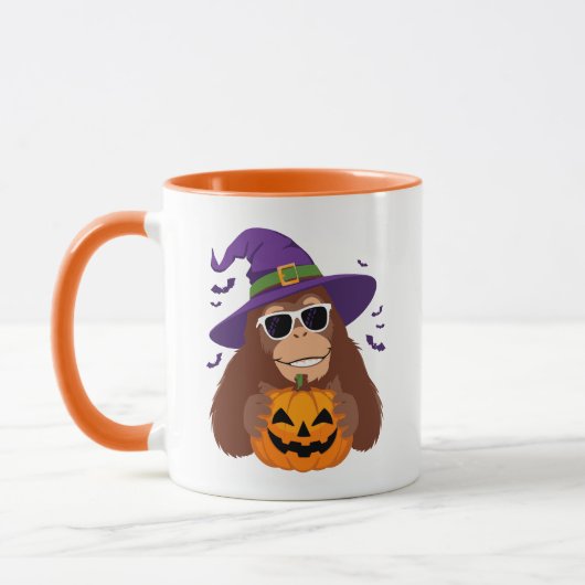 Bigfoot Witch with Pumpkin Halloween マグカップ (左)
