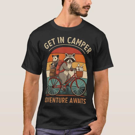 Bike Camping Raccoon Opossum Get In Camper Adventu Tシャツ (正面)