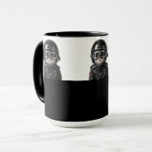 Biker Cat, Katze mit Motorradkleidung und Helm マグカップ (正面左)