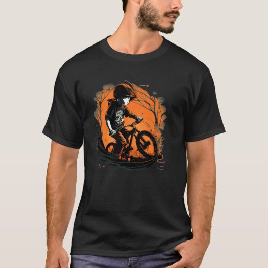 Biker Kid with Equipment for Cycling Tシャツ (正面)