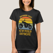 Biker Motorcycle retired Saying Retro Style Tシャツ (正面)