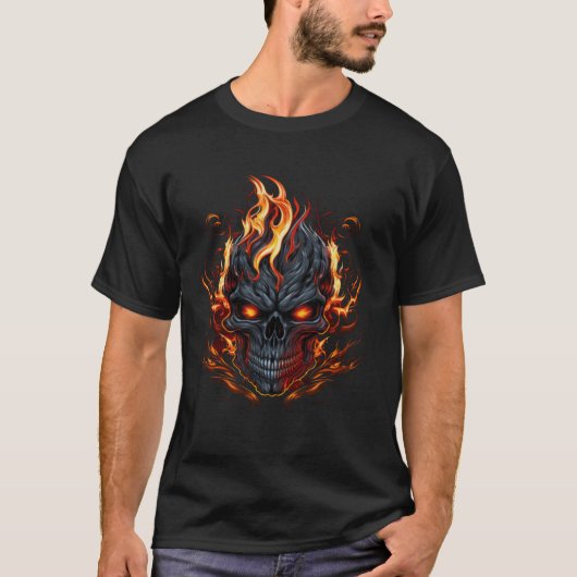 Biker Skull Flames Fire Graphic Grunge Bikercore A Tシャツ (正面)