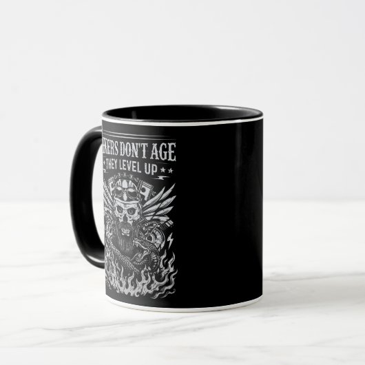 Bikers Don'T Age They Level Up, Mug マグカップ (正面左)