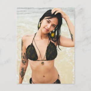 Bikini Girl with Tattoosフォトポストカード ポストカード