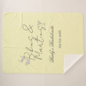 Bikins & Martinis bachelorette party yellow retro シェルパブランケット (正面(横))