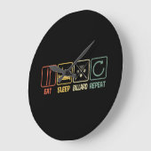 Billiard Eat Sleep Repeat Retro Style Slogan ラージ壁時計 (傾斜)