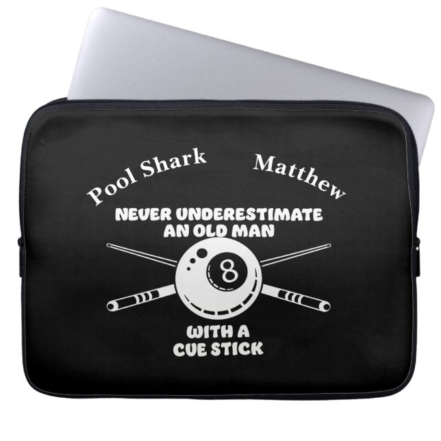Billiardsことわざで経験とスキルについて ラップトップスリーブ (正面)